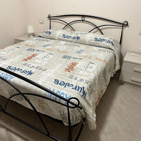 Roma Chic Residenza Gemelliアパートメント エクステリア 写真