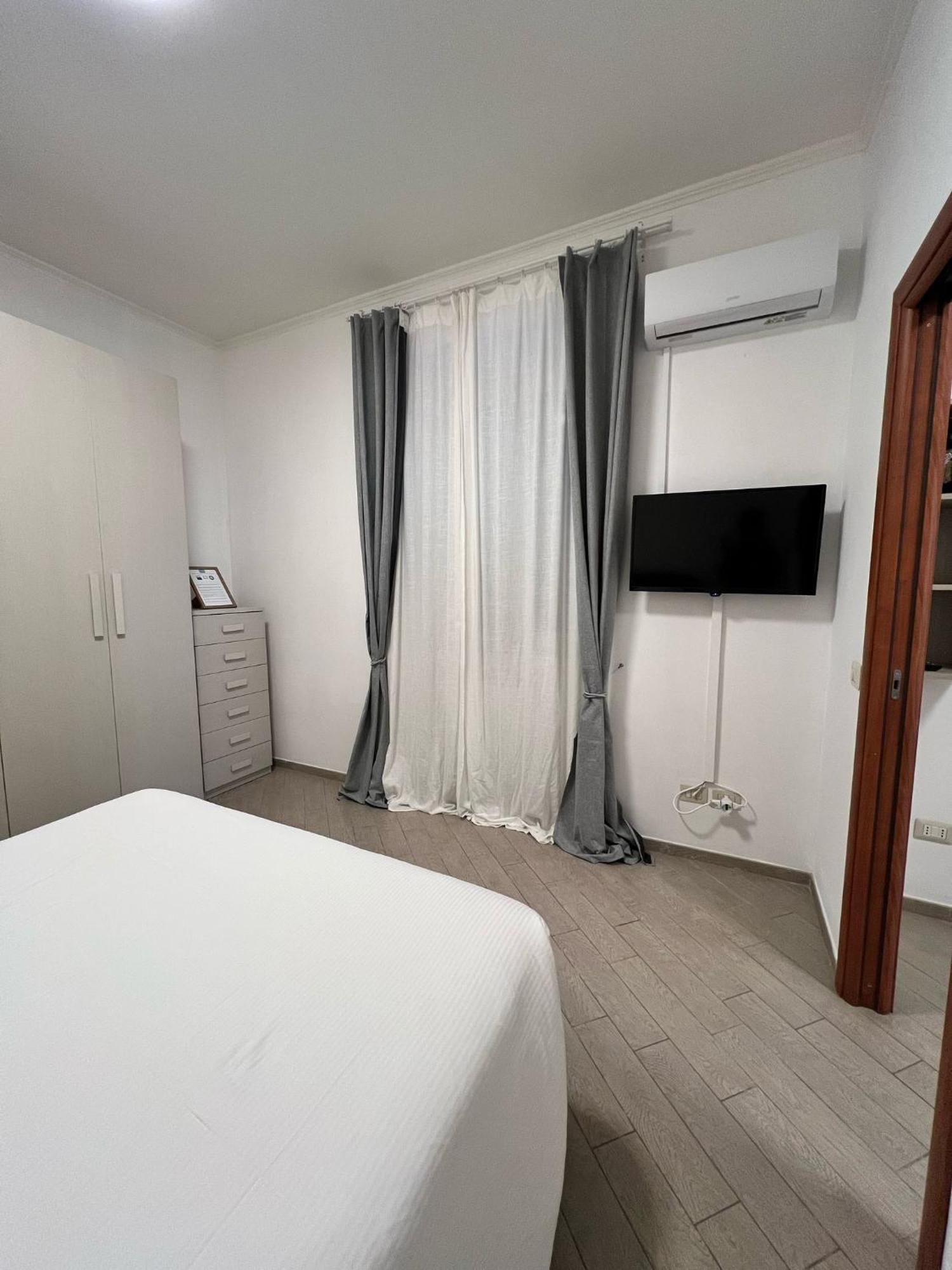Roma Chic Residenza Gemelliアパートメント エクステリア 写真