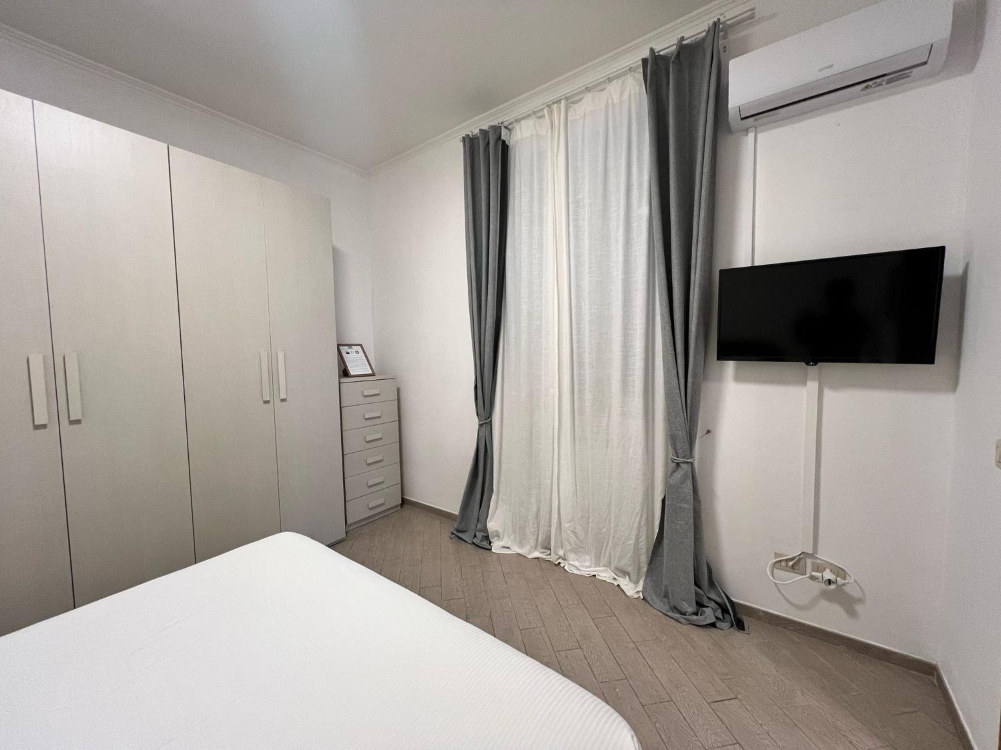Roma Chic Residenza Gemelliアパートメント エクステリア 写真